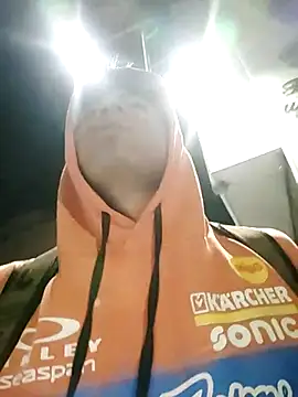 Snapshot of Alexander9827 chatting on December 19, 2024, 11:57 pm Alexander9827 online show from December 19, 2024, 11:57 pm