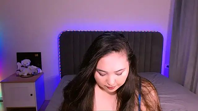 monabooty online show from July 15, 2026, 2:18 am