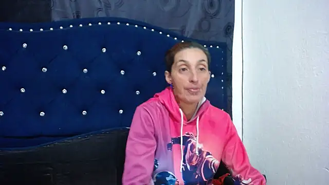 anyu1306 online show from March 8, 2025, 8:44 am