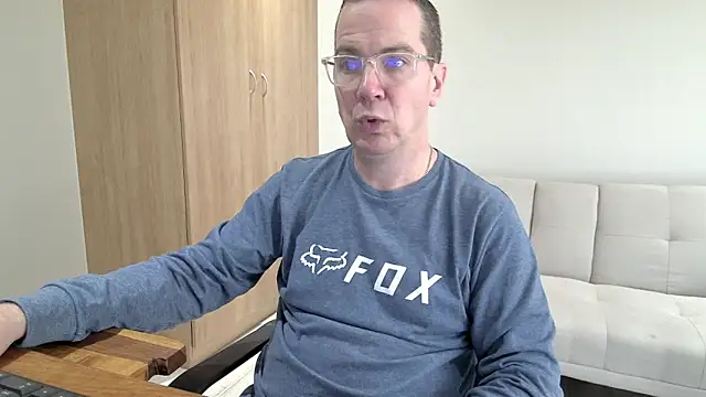 BrettJ81 online show from June 5, 2026, 2:01 pm