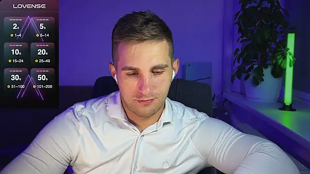 Sweeet  boy online show from September 13, 2025, 9:15 pm