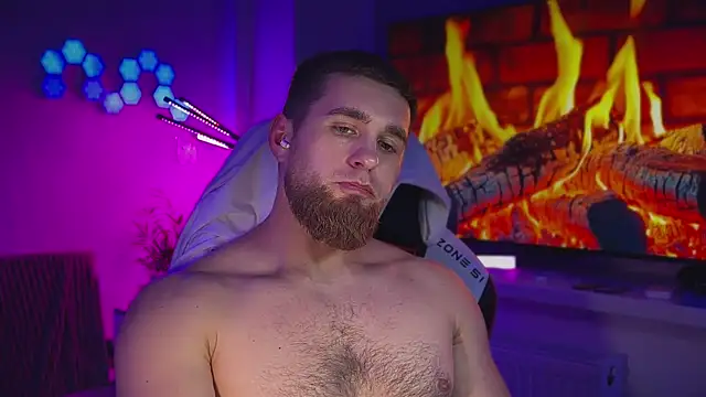 Snapshot of Sweeet__boy chatting on February 18, 2026, 9:44 pm Sweeet boy online show from February 18, 2026, 9:44 pm