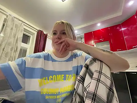 AmaliaBell online show from May 25, 2026, 9:13 pm