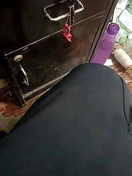 u wan me online show from April 18, 2026, 2:41 pm