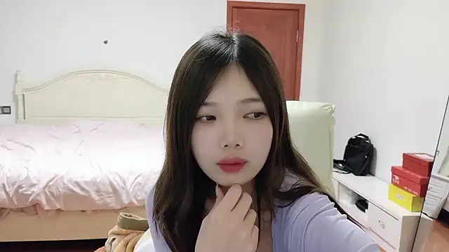 Snapshot of Doki-- chatting on January 19, 2025, 1:01 pm Doki-- online show from January 19, 2025, 1:01 pm