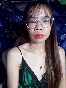   Mai-love19   online show from September 9, 2025, 10:41 pm