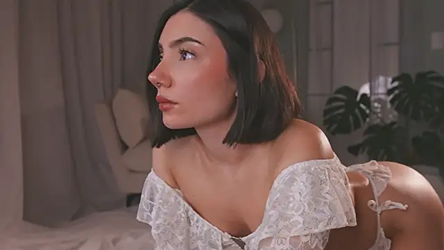 AmyArmstrong online show from April 5, 2026, 11:22 pm