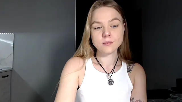 Snapshot of Sunbeam_ chatting on February 18, 2026, 6:48 pm Sunbeam online show from February 18, 2026, 6:48 pm