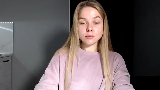 Snapshot of Sunbeam_ chatting on November 26, 2025, 6:08 pm Sunbeam online show from November 26, 2025, 6:08 pm