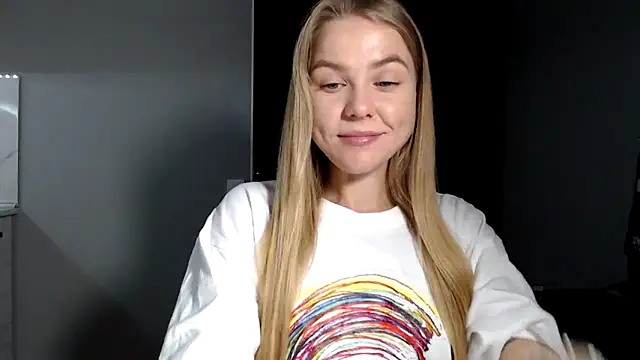 Snapshot of Sunbeam_ chatting on October 15, 2025, 9:56 pm Sunbeam online show from October 15, 2025, 9:56 pm