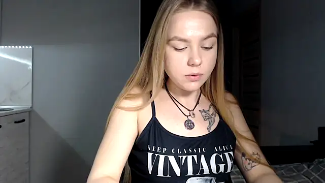 Snapshot of Sunbeam_ chatting on February 28, 2026, 8:52 pm Sunbeam online show from February 28, 2026, 8:52 pm