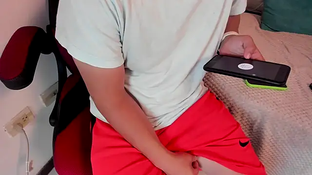 oliver price1 online show from November 27, 2025, 1:11 pm