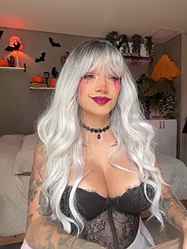 DaniDusan  online show from October 20, 2025, 6:52 pm