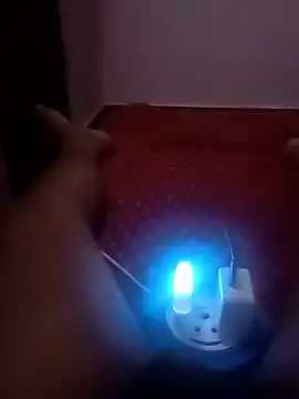 Snapshot of subin372 chatting on December 17, 2024, 8:54 pm subin372 online show from December 17, 2024, 8:54 pm