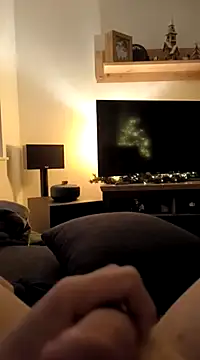 M-1985 online show from December 24, 2024, 3:47 pm