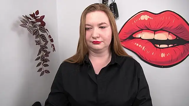 LaraDream online show from February 2, 2026, 1:10 pm