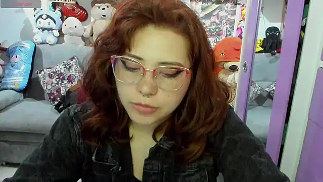 soficammy online show from February 21, 2025, 11:32 pm