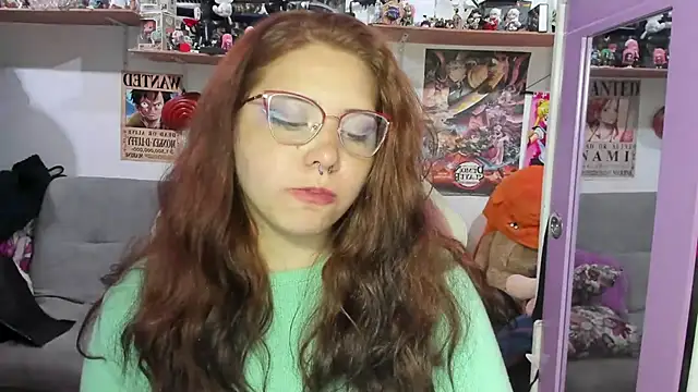 Snapshot of soficammy chatting on February 26, 2026, 12:43 am soficammy online show from February 26, 2026, 12:43 am