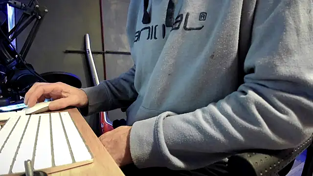 McPherson72 online show from February 20, 2025, 3:56 am