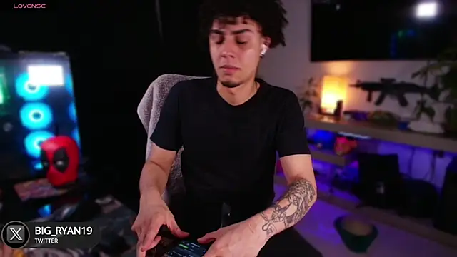 bigryann23 online show from January 11, 2025, 3:55 am