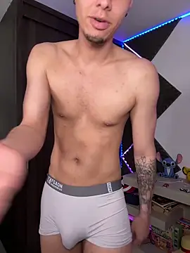 bigryann23 online show from April 12, 2026, 1:09 am